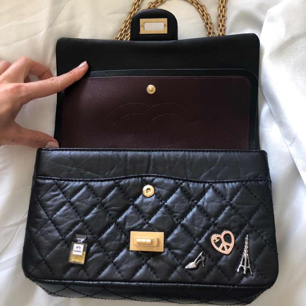 Chanel Black Calfskin Lucky Charms Flap Bag 225 - Picture 6 of 8